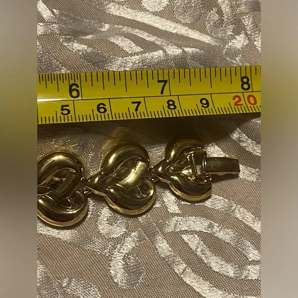 Vintage Costume Heart Panel Bracelet #7674 - Picture 9 of 9